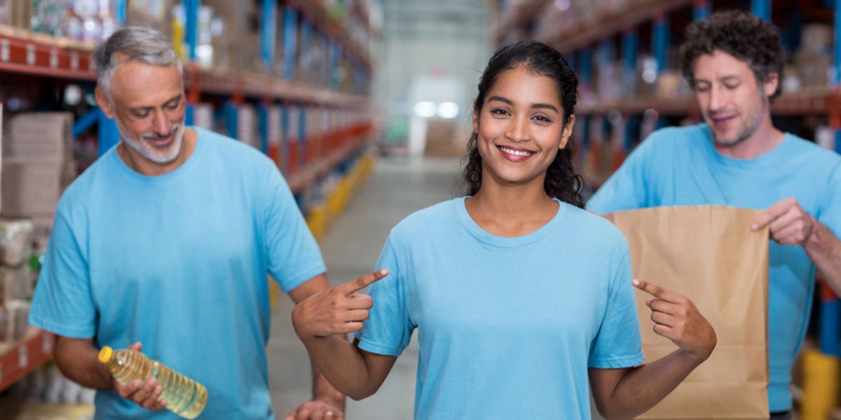 food bank volunteers